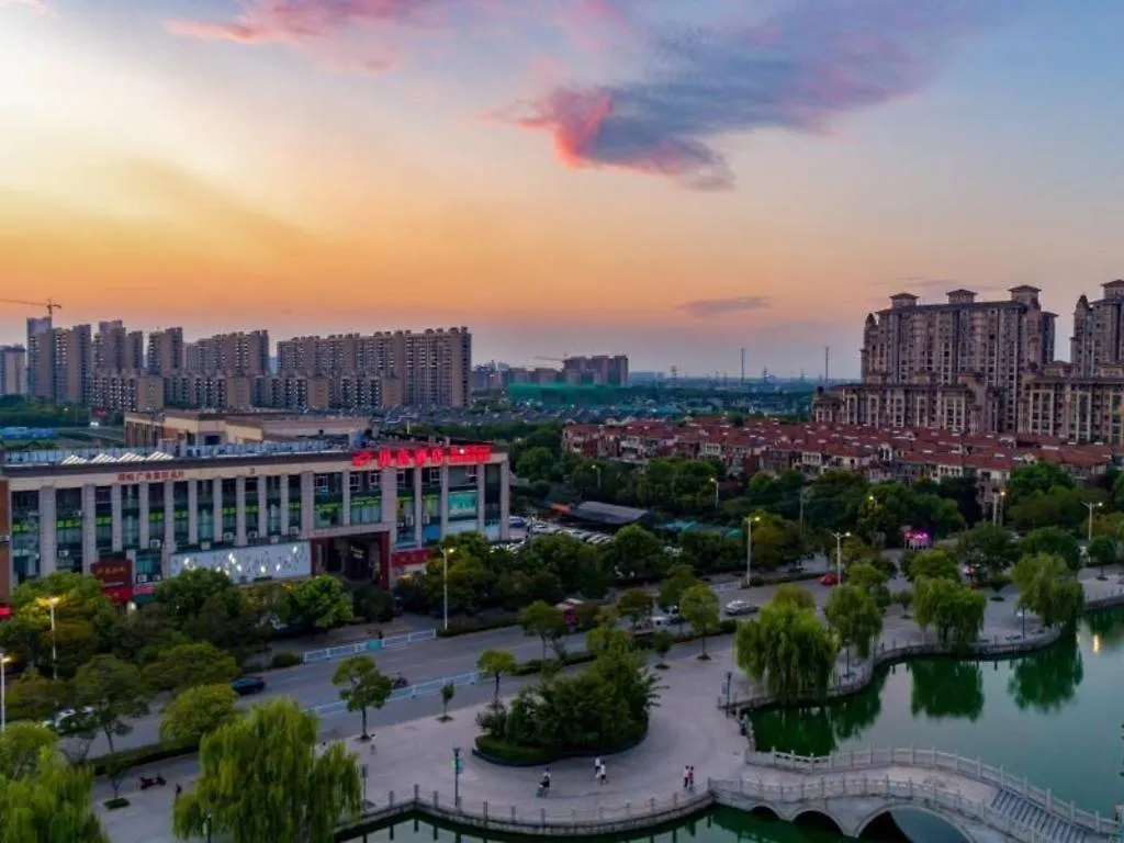 Shell Hotel Suzhou Changshu Guliu Zhonghong Square location